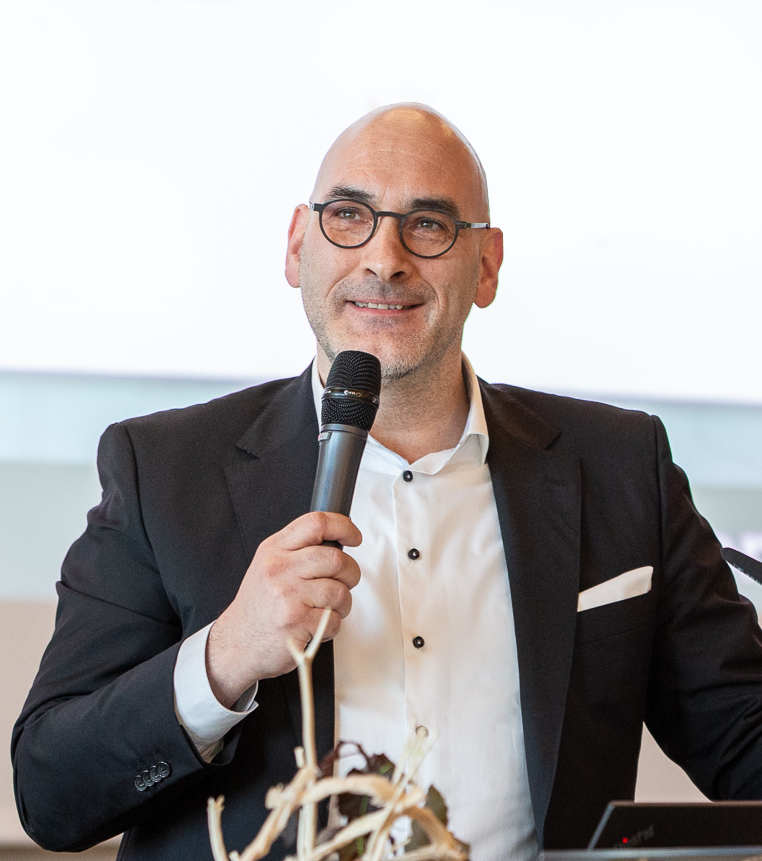 VDCO Chairman Stephan Hirschfeld