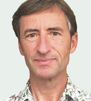 Volkhard Schroth